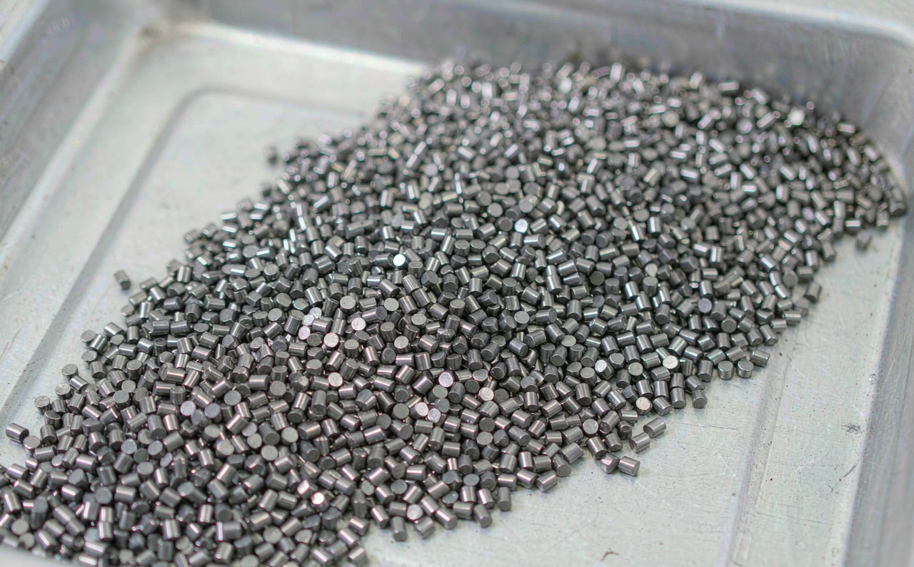 湖北钢丝切丸1.0规格为什么是船舶甲板除锈标配磨料？